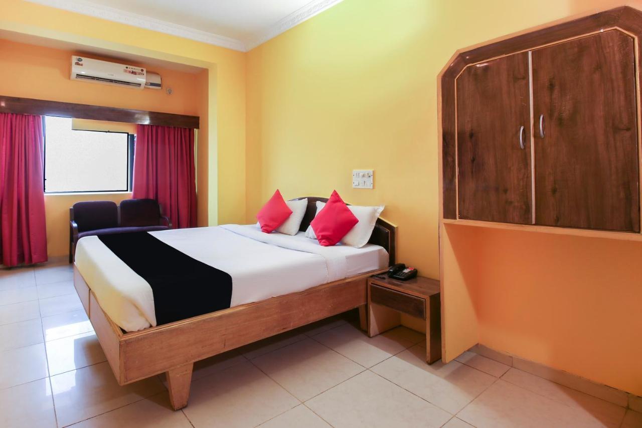 Capital O 71729 Lucky Inn Bangalore Exteriör bild