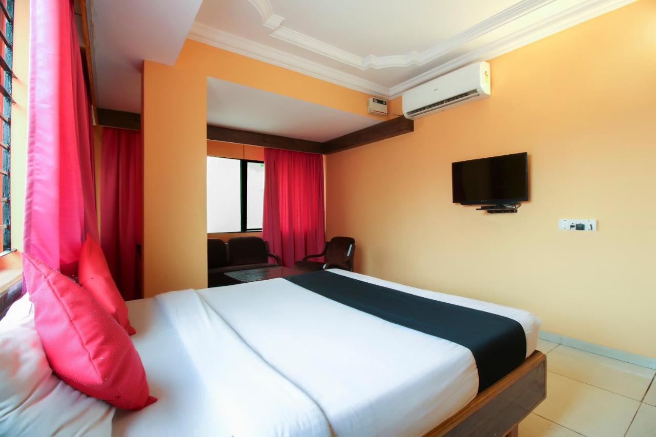 Capital O 71729 Lucky Inn Bangalore Exteriör bild