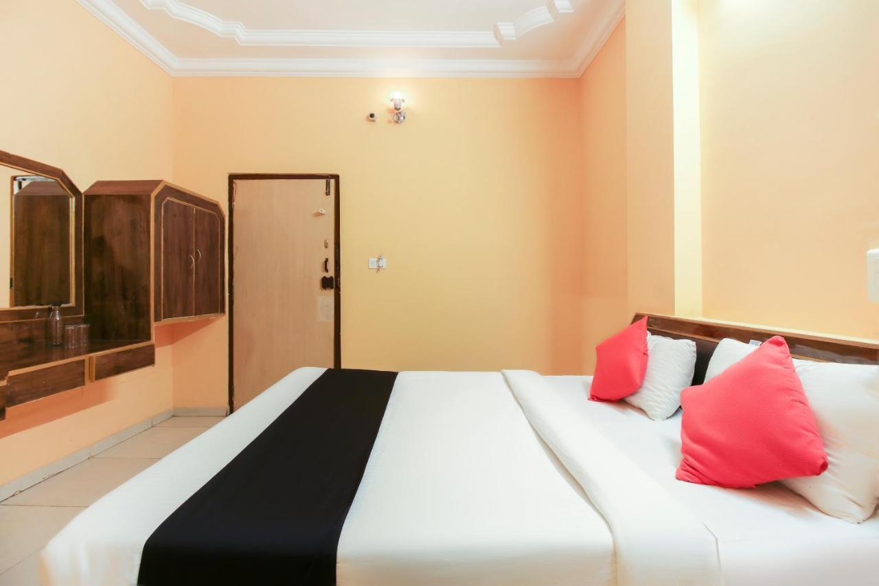 Capital O 71729 Lucky Inn Bangalore Exteriör bild