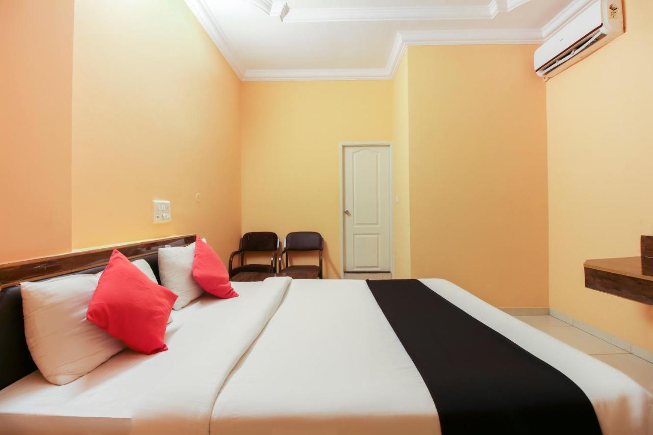Capital O 71729 Lucky Inn Bangalore Exteriör bild